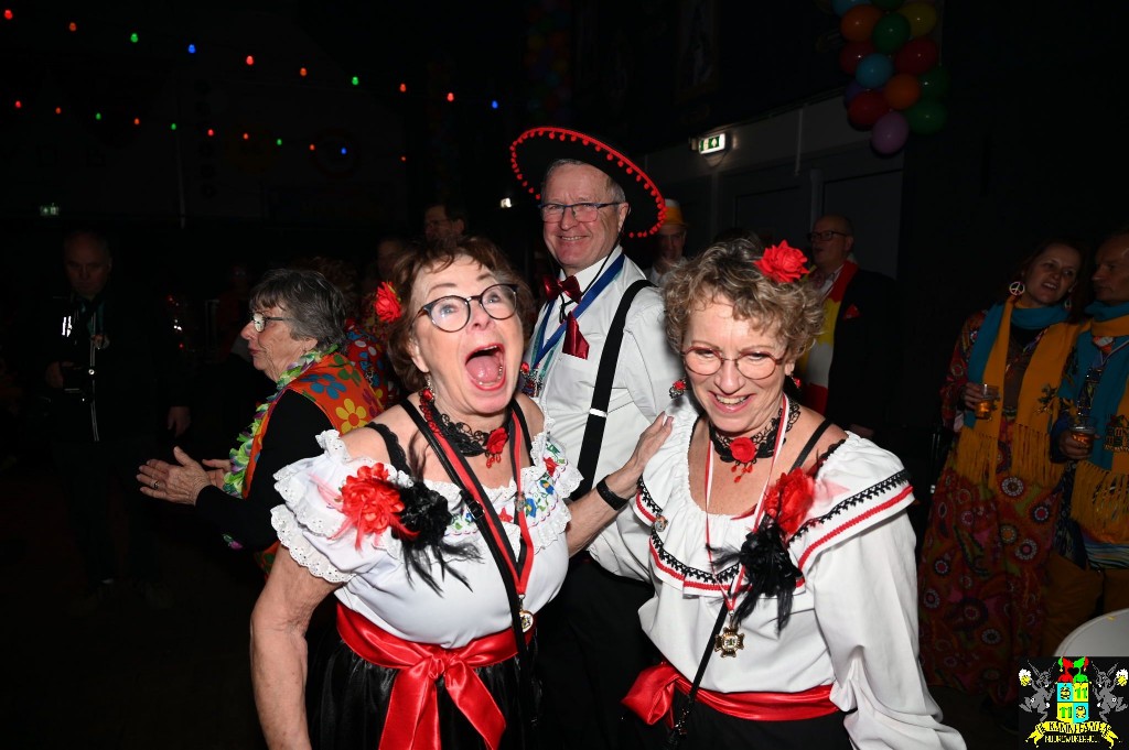 ../Images/Seniorencarnaval 2026 133.jpg